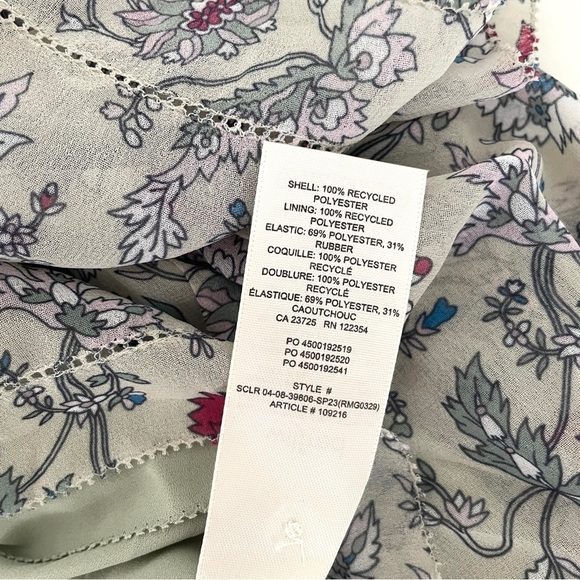 Aritzia Wilfred Poem Floral Dress - Picture 12 of 12